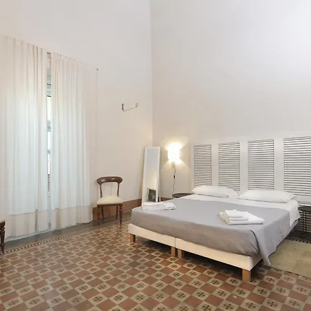Palazzo Circolone Szálloda 4*