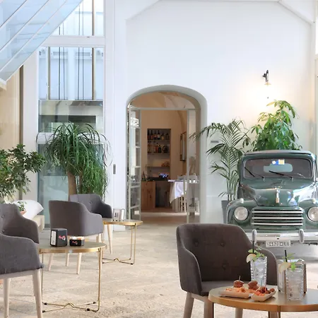 Palazzo Circolone 4* 波贾尔多