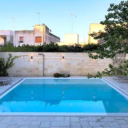 Palazzo Circolone Hotel Poggiardo