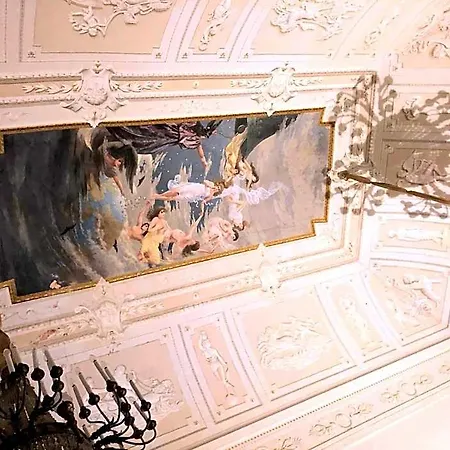 Palazzo Circolone Poggiardo