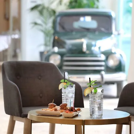 Palazzo Circolone 4* Poggiardo